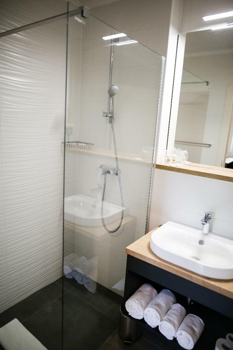 Ambient Hotel 3*